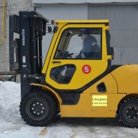 Аренда вилочного погрузчика Komatsu FD50